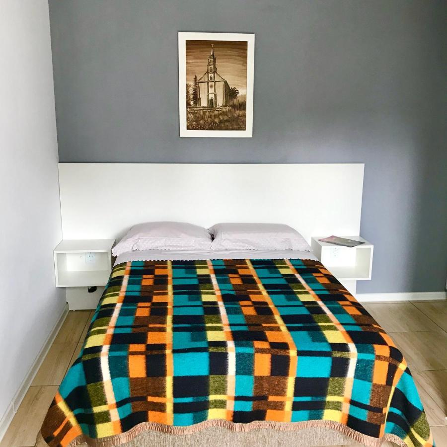 Suite Em Gramado, Proxima A Avenida Das Hortencias Exterior foto