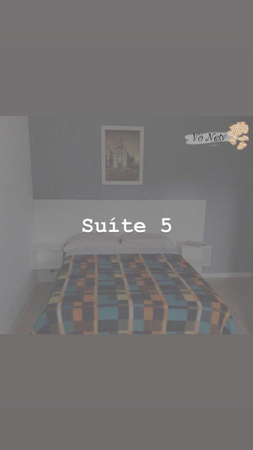 Suite Em Gramado, Proxima A Avenida Das Hortencias Exterior foto
