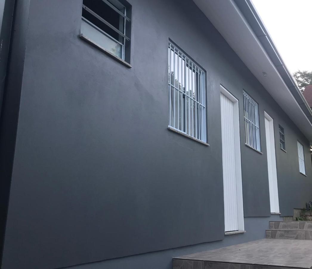 Suite Em Gramado, Proxima A Avenida Das Hortencias Exterior foto